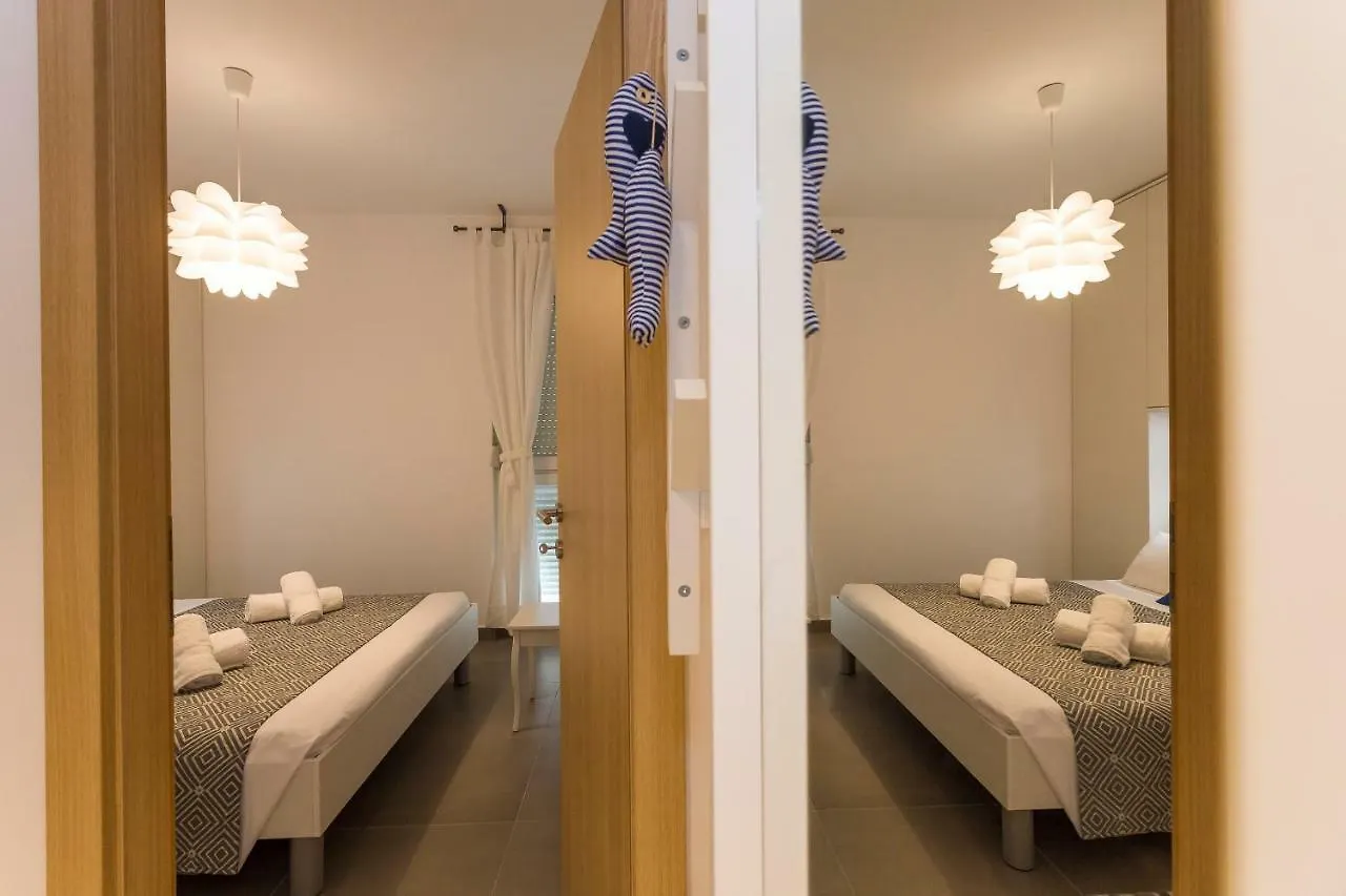 La Perla Apartment Split