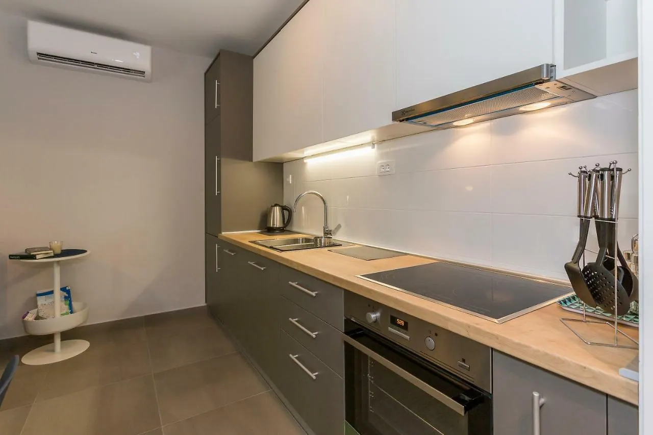 La Perla Apartment Split 0*,  Croatia